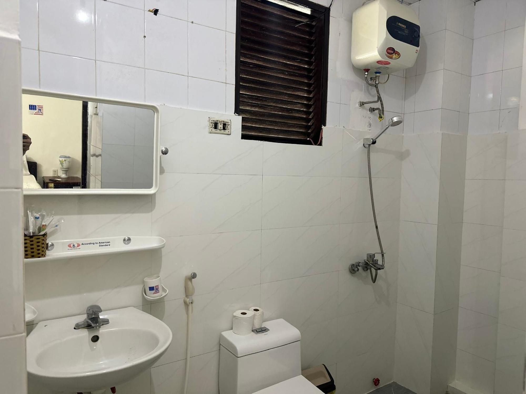 Dong Loi Hotel هوي المظهر الخارجي الصورة