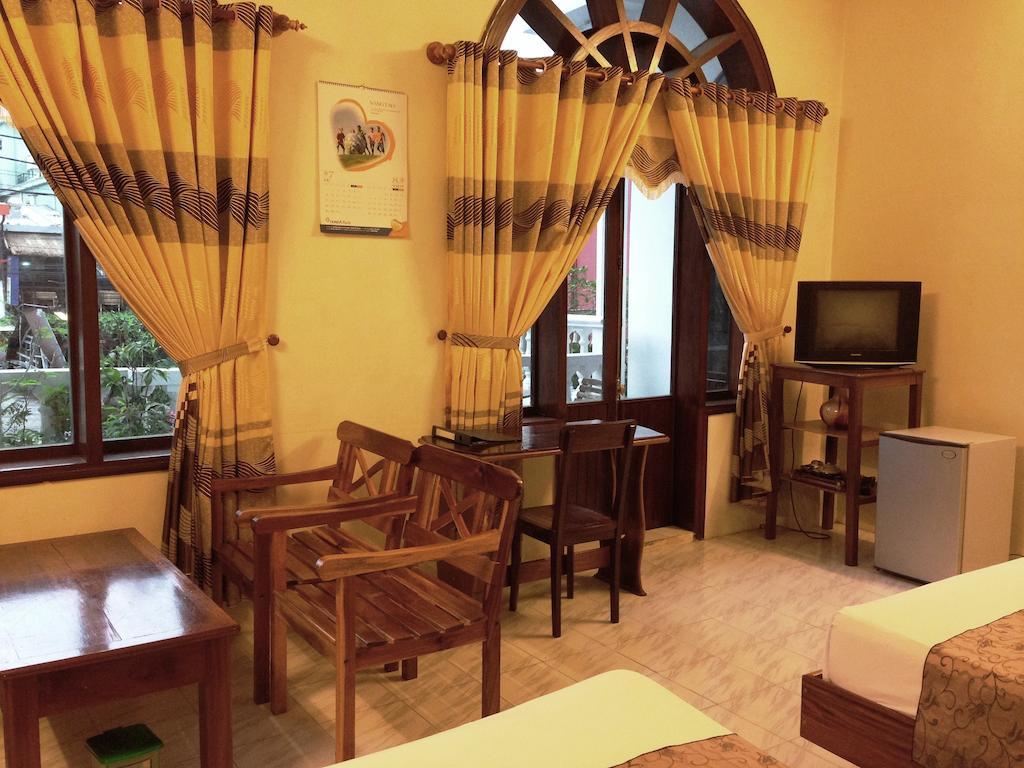 Dong Loi Hotel هوي المظهر الخارجي الصورة